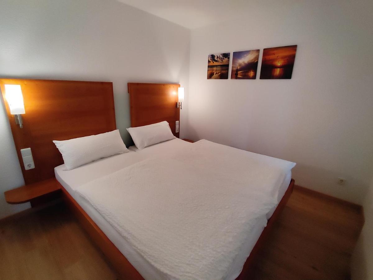 Bodensee Apartments Meersburg Sonnhalde ภายนอก รูปภาพ