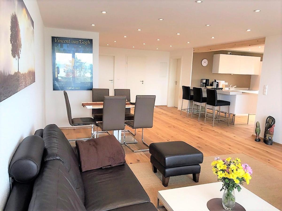 Bodensee Apartments Meersburg Sonnhalde ภายนอก รูปภาพ