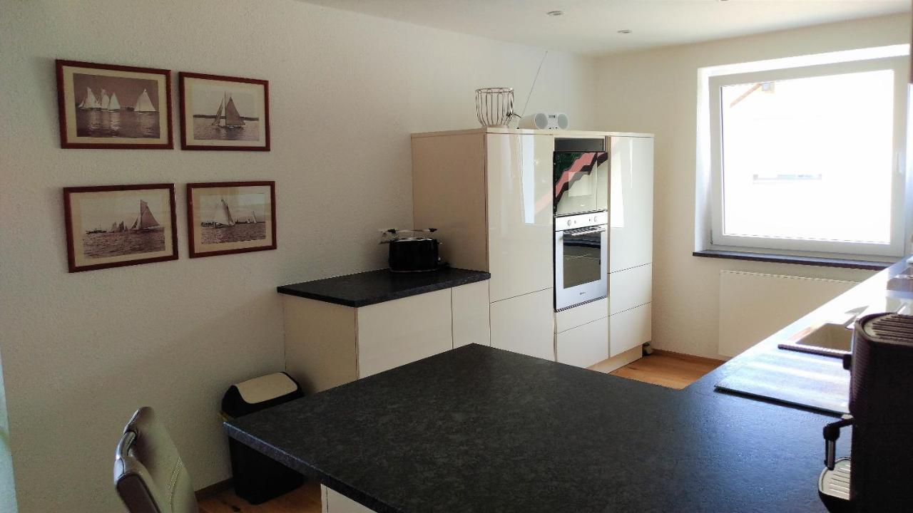 Bodensee Apartments Meersburg Sonnhalde ภายนอก รูปภาพ